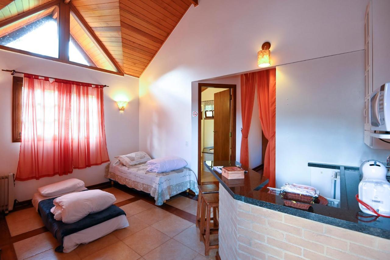 Badenwein Villa Campos do Jordao Exterior photo